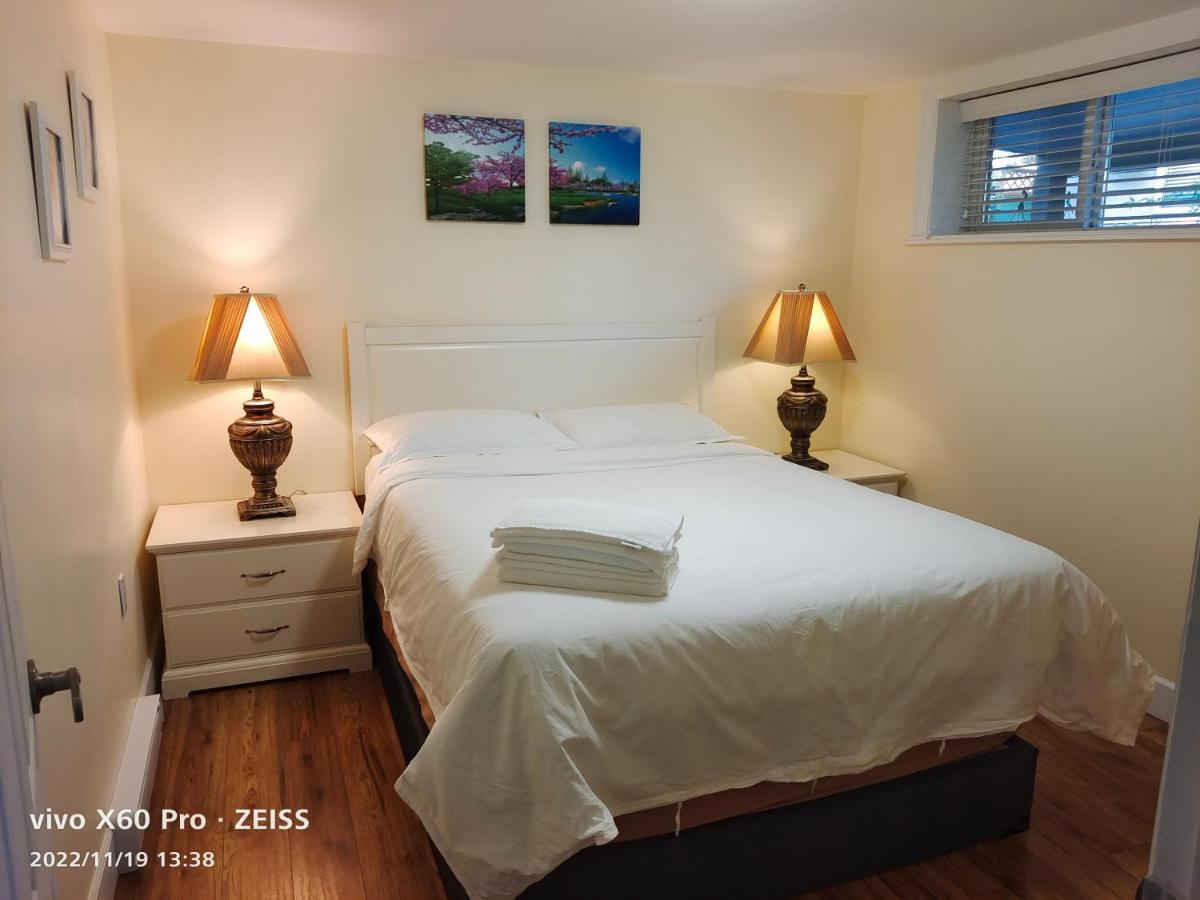Romantic Homestay Coquitlam Extérieur photo